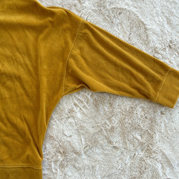 aerie mustard gold drop shoulder velvet sweater, size XL - Picture 2 of 5